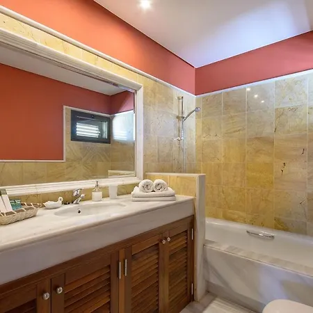 Aguamarina 21 Vila *